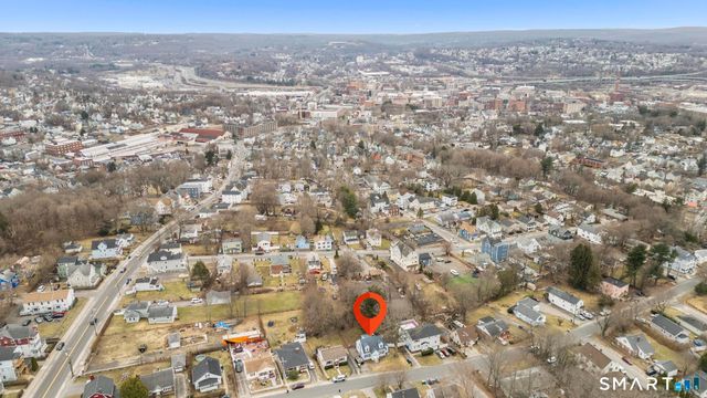 37 Byrneside Avenue, Waterbury, CT 06704