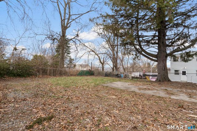 37 Byrneside Avenue, Waterbury, CT 06704