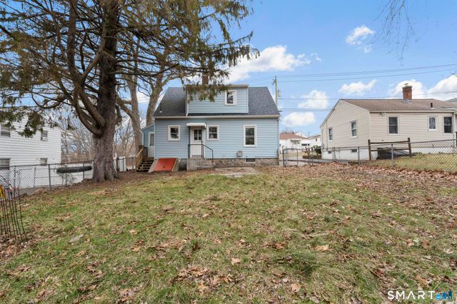 37 Byrneside Avenue, Waterbury, CT 06704