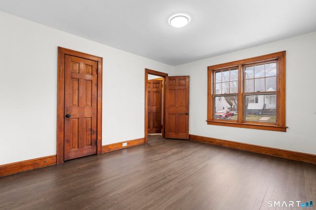 37 Byrneside Avenue, Waterbury, CT 06704