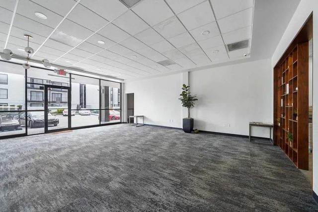 4400 Memorial Drive 7-3049, Houston, TX 77007