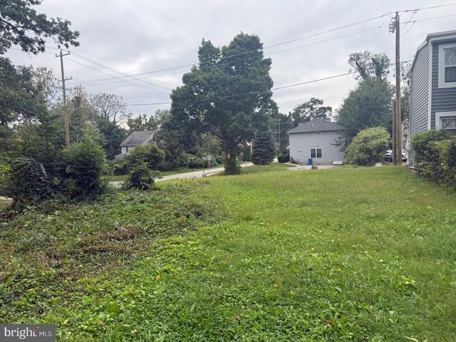 617 WASHINGTON AVE, Media, PA 19063
