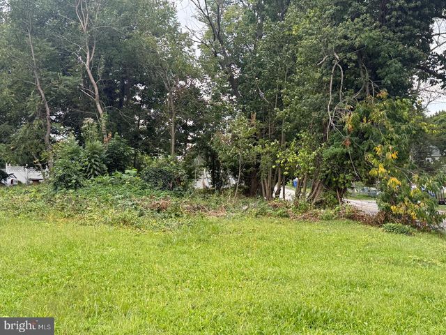 617 WASHINGTON AVE, Media, PA 19063