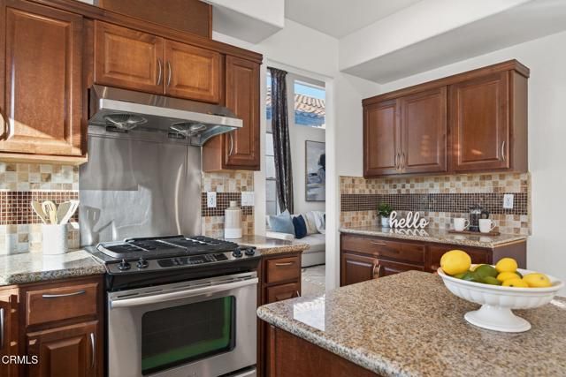 445 Cremona Way, Oak Park, CA 91377