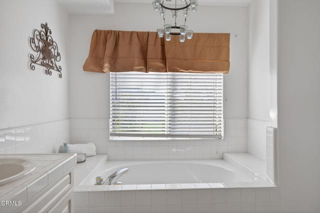 445 Cremona Way, Oak Park, CA 91377