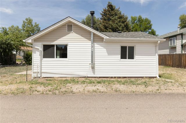 256 S 2nd Avenue, Brighton, CO 80601