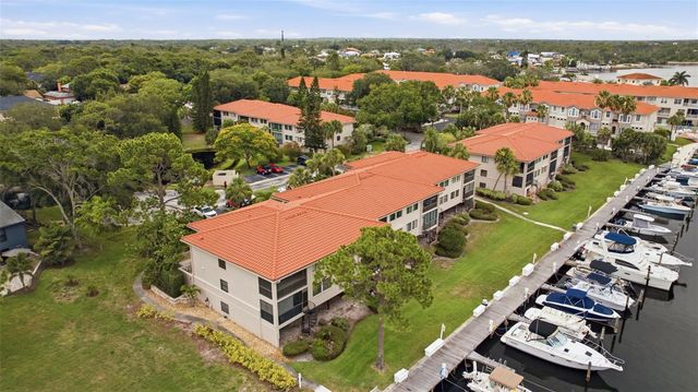 1802 MARINER DRIVE E 25, Tarpon Springs, FL 34689
