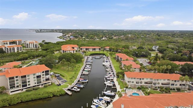 1802 MARINER DRIVE E 25, Tarpon Springs, FL 34689