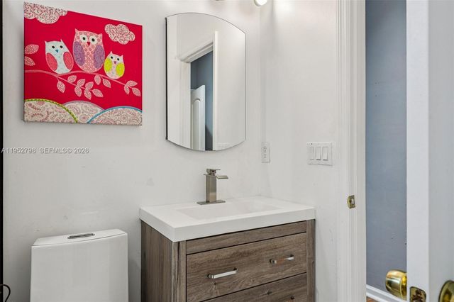 2307 Washington Street 5, Hollywood, FL 33020