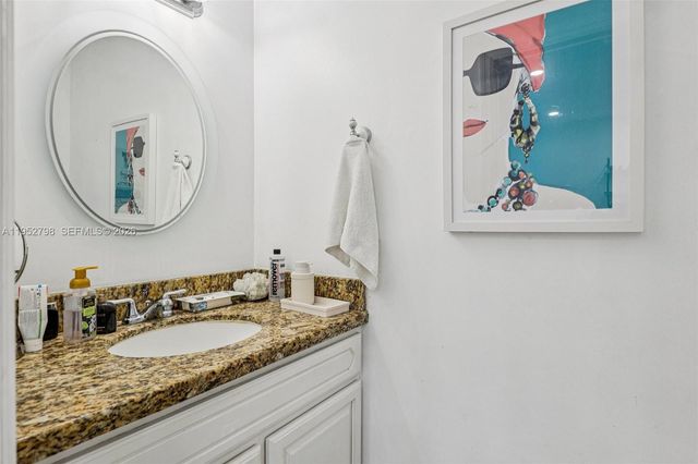 2307 Washington Street 5, Hollywood, FL 33020