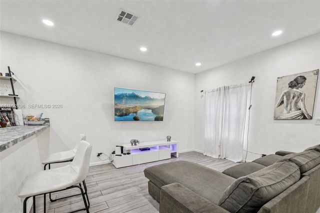2307 Washington Street 5, Hollywood, FL 33020
