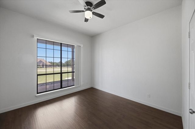 122 Eagle Pass Lane, Weatherford, TX 76087