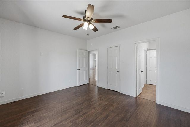 122 Eagle Pass Lane, Weatherford, TX 76087