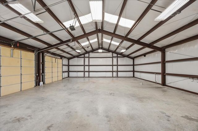 122 Eagle Pass Lane, Weatherford, TX 76087