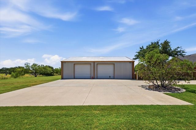 122 Eagle Pass Lane, Weatherford, TX 76087