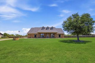 122 Eagle Pass Lane, Weatherford, TX 76087