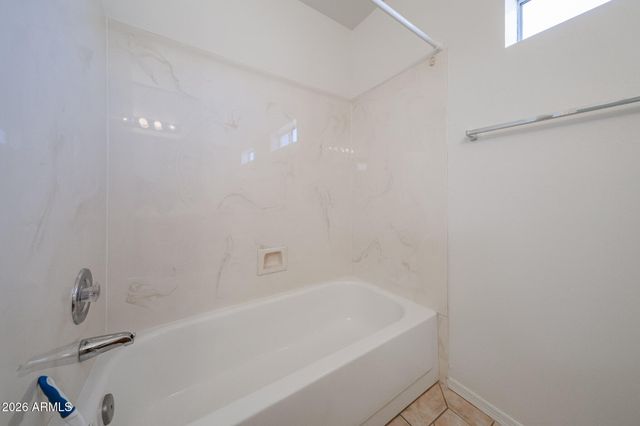 9122 W HEARN Road, Peoria, AZ 85381