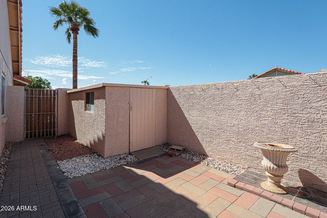 9122 W HEARN Road, Peoria, AZ 85381