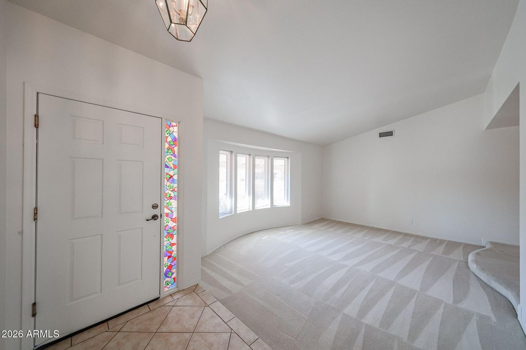 9122 W HEARN Road, Peoria, AZ 85381 — photo 4