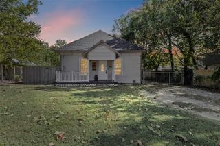 304 Dunn Street, Waxahachie, TX 75165