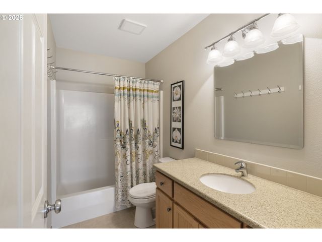 17567 Sw INKSTER Dr, Sherwood, OR 97140