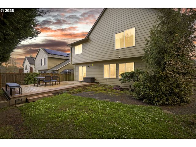 17567 Sw INKSTER Dr, Sherwood, OR 97140