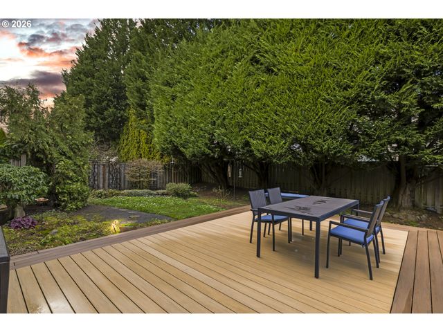 17567 Sw INKSTER Dr, Sherwood, OR 97140