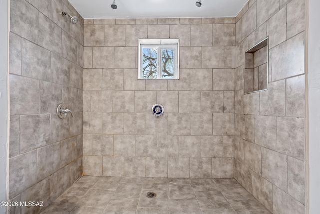 12466 W Vegas Drive, Tucson, AZ 85736