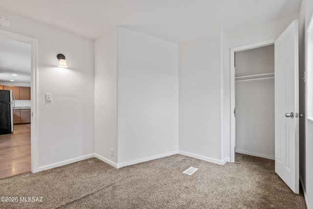 12466 W Vegas Drive, Tucson, AZ 85736