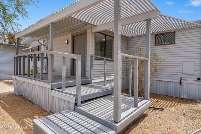 12466 W Vegas Drive, Tucson, AZ 85736