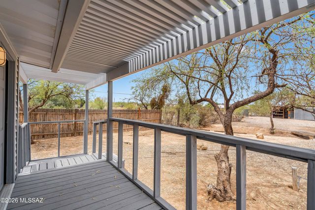 12466 W Vegas Drive, Tucson, AZ 85736