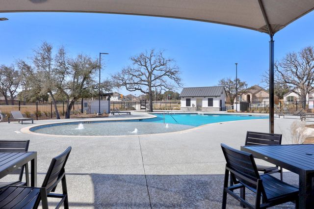 432 Tinto ST, Leander, TX 78641