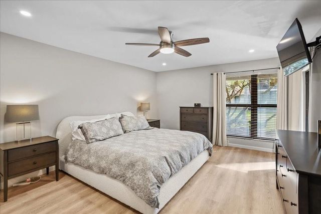 5670 Coach House Circle B, Boca Raton, FL 33486