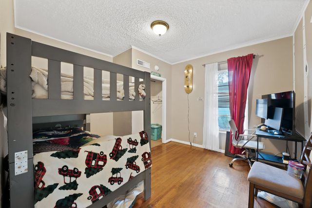 5061 Lyndon Drive, Fort Worth, TX 76116