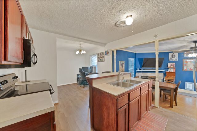 5061 Lyndon Drive, Fort Worth, TX 76116