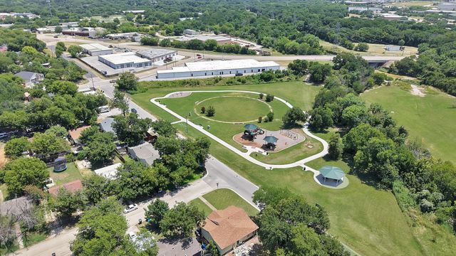5061 Lyndon Drive, Fort Worth, TX 76116