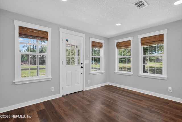 4890 MCALLISTER Road, Middleburg, FL 32068