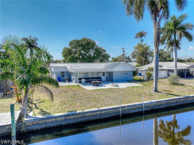 1138 Harbor DR, Fort Myers, FL 33917