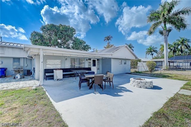 1138 Harbor DR, Fort Myers, FL 33917