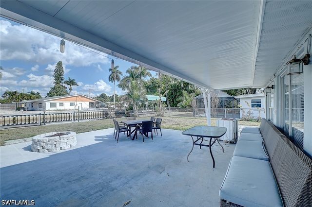 1138 Harbor DR, Fort Myers, FL 33917