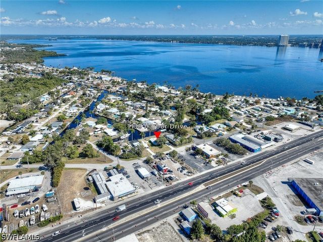 1138 Harbor DR, Fort Myers, FL 33917