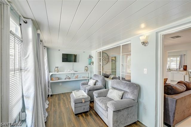 1138 Harbor DR, Fort Myers, FL 33917