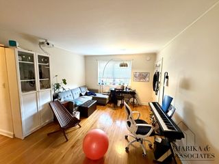 30 St Paul Street 6, Brookline, MA 02446