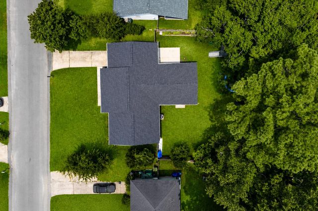 127 Saint Marks Drive, Goose Creek, SC 29445