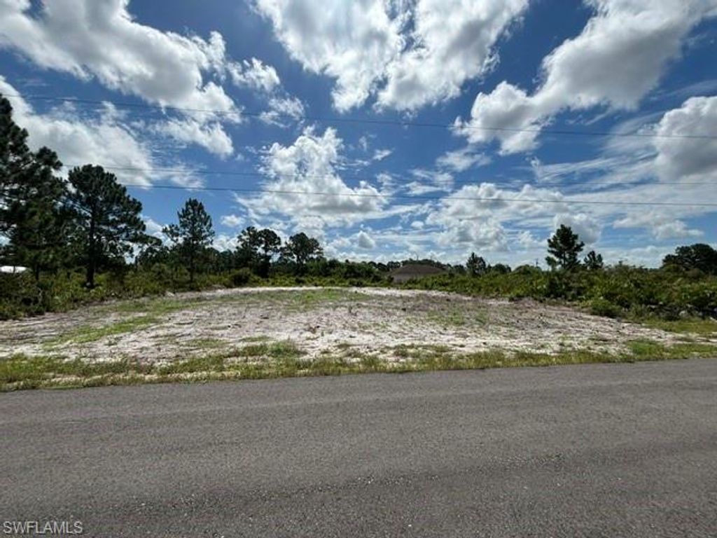 649 Ironwood AVE S, LEHIGH ACRES, FL 33974 — photo 3