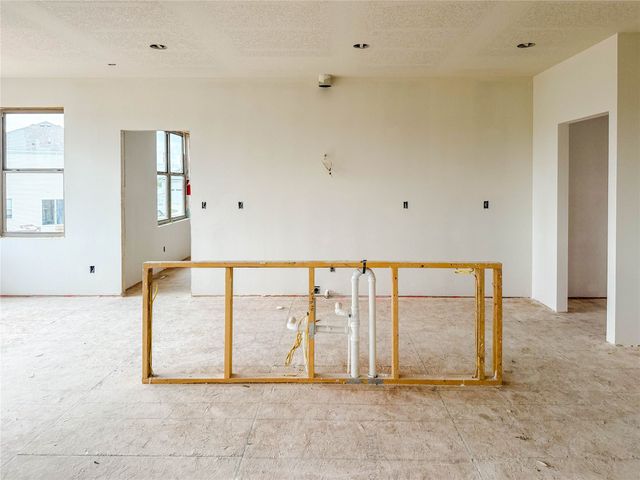 606 Ellis Circle, Adel, IA 50003