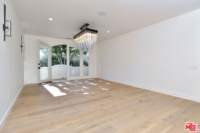 25605 Melbourne Court, Calabasas, CA 91302