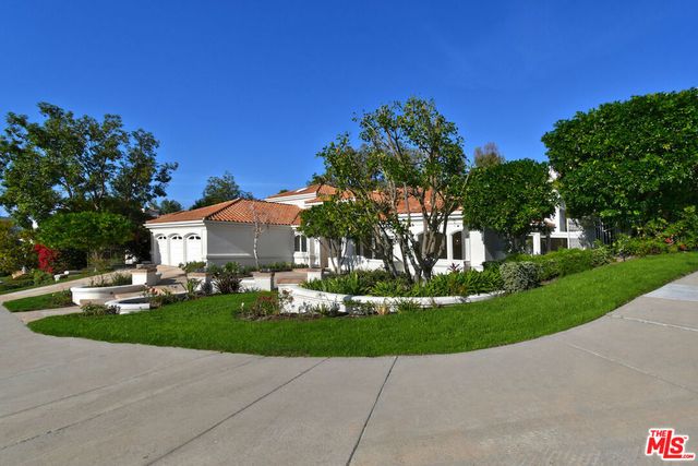 25605 Melbourne Court, Calabasas, CA 91302