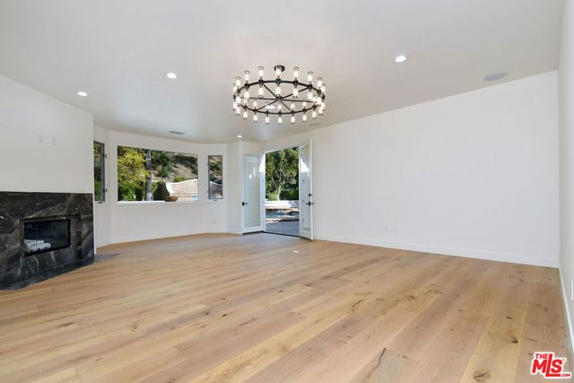 25605 Melbourne Court, Calabasas, CA 91302