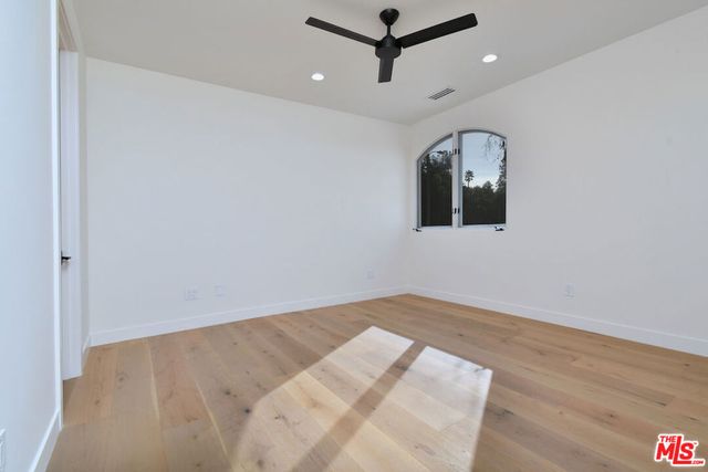 25605 Melbourne Court, Calabasas, CA 91302